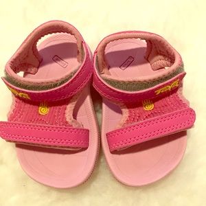 Pink Teva Sandals Size Toddler 4